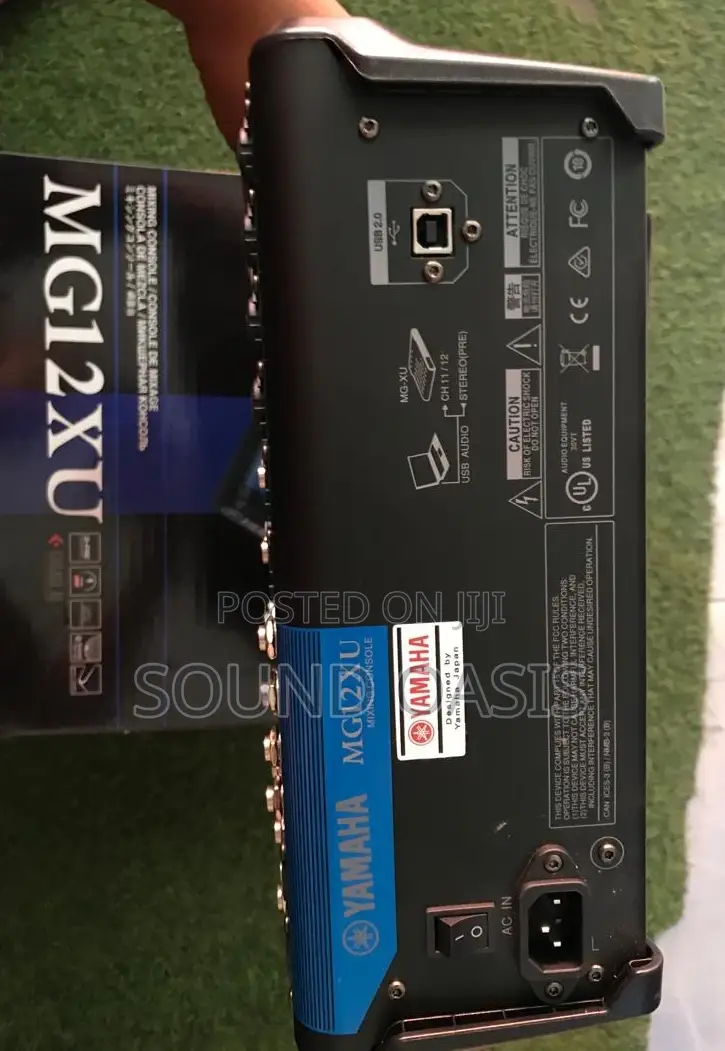 Yamaha Mg12xu 12-Channel Mixer With Usb and Effects