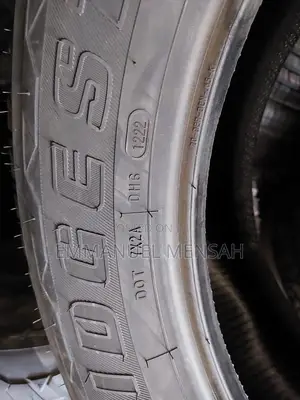 275/55r20 Brigdestone