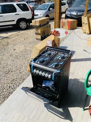 Energy Sufficient Ferre 50x55 4 Gas Burner With Oven(Black).