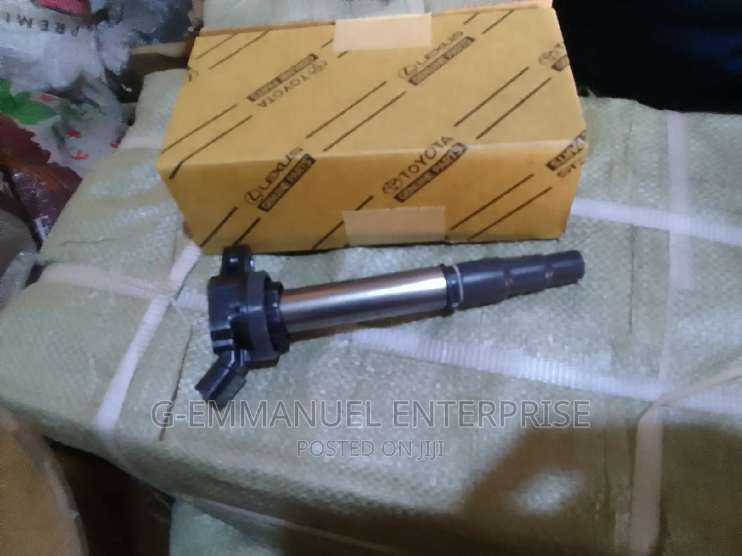 TOYOTA Corolla 2009-15 Ignition Coil Japan. Original