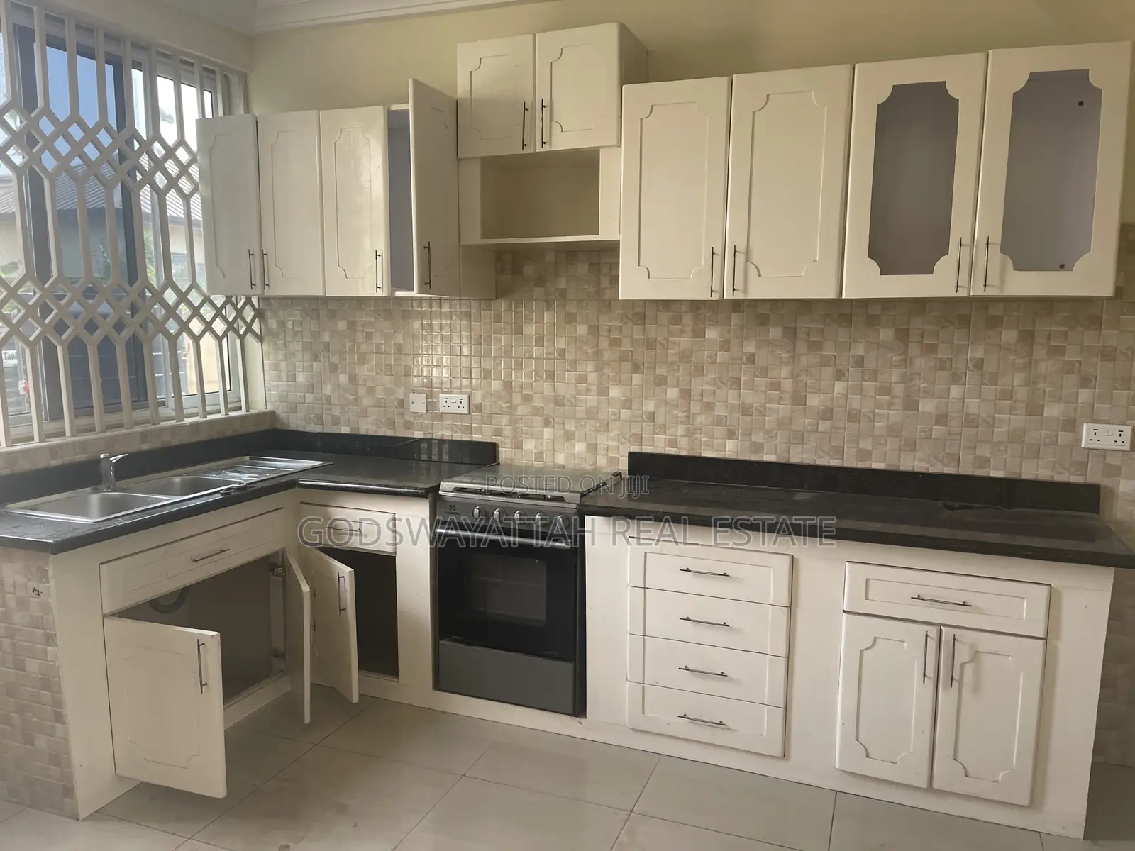 2bdrm Apartment in East Legon, Adjiriganor for rent