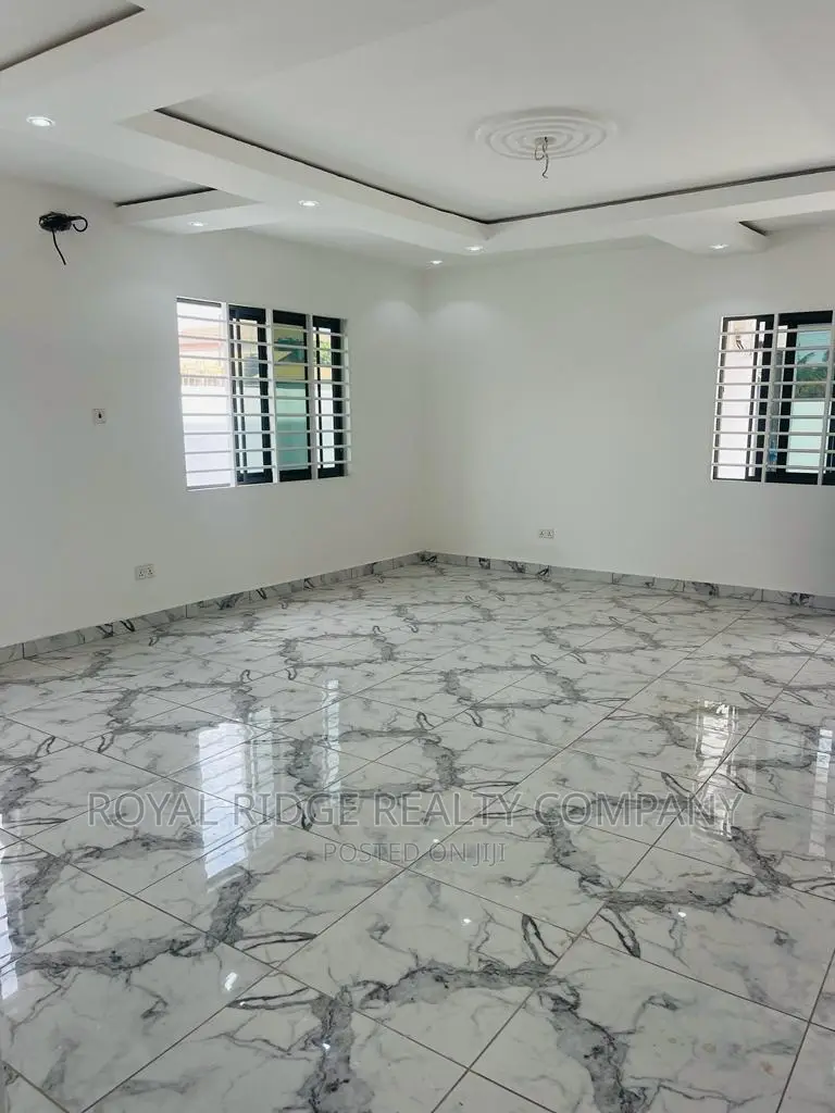 3bdrm House in Spintex Sakumono, Accra Metropolitan for sale