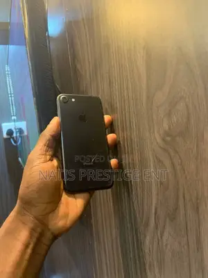 Apple iPhone 7 128 GB Black