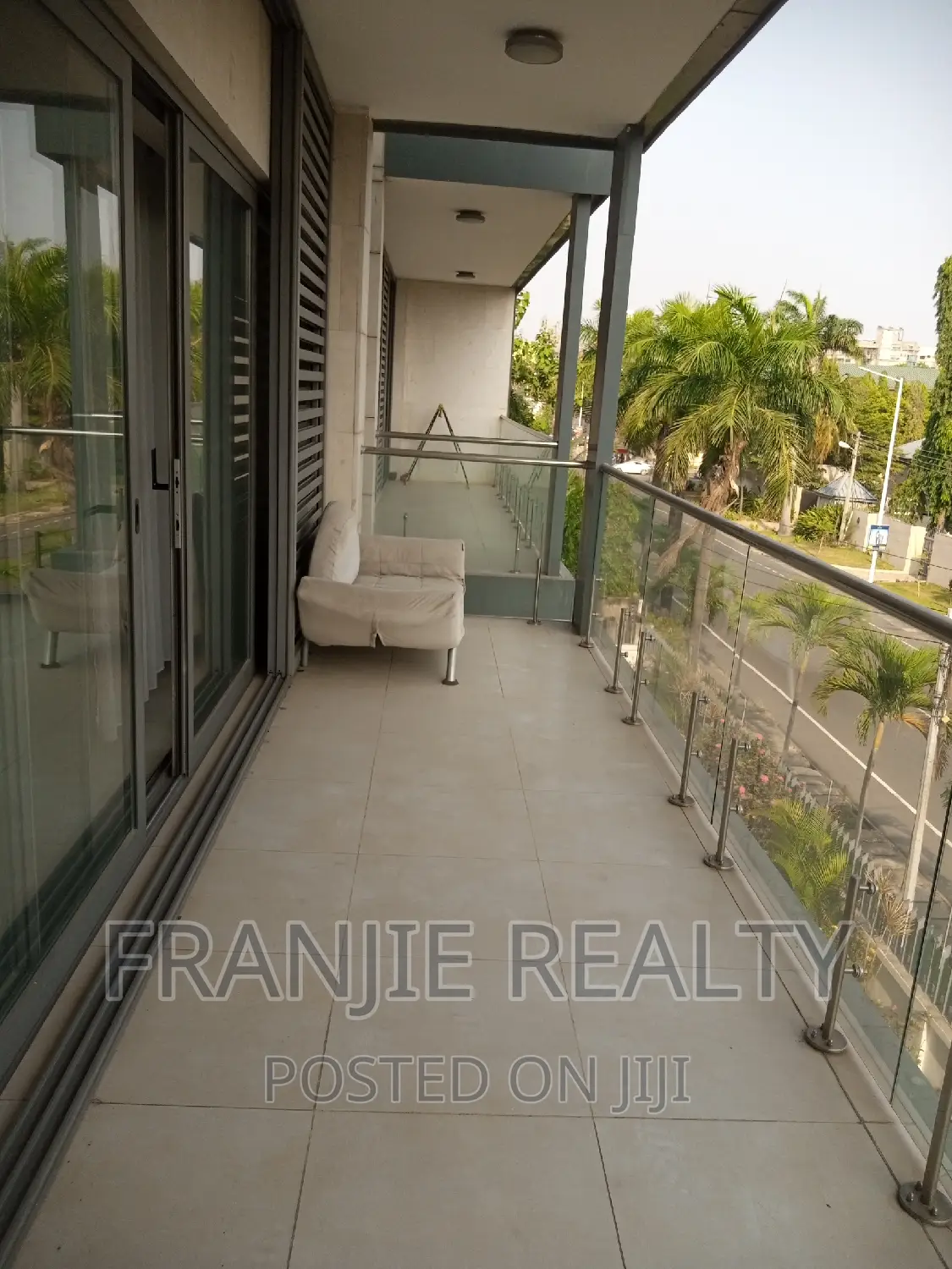 Furnished 2bdrm Apartment in Franjie Realty, Airport Residential Area