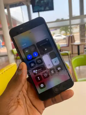 Apple iPhone 7 128 GB Black