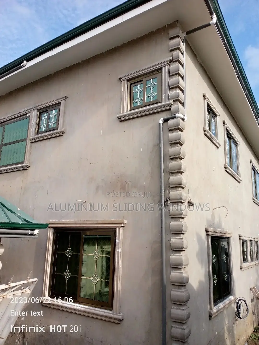 Aluminium And Glass Sliding Windows