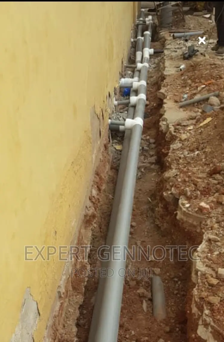 Professional Plumber With Quality Services