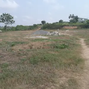 Plot for Sale at Race Course