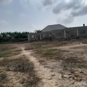 Plot for Sale at West Tanokrom