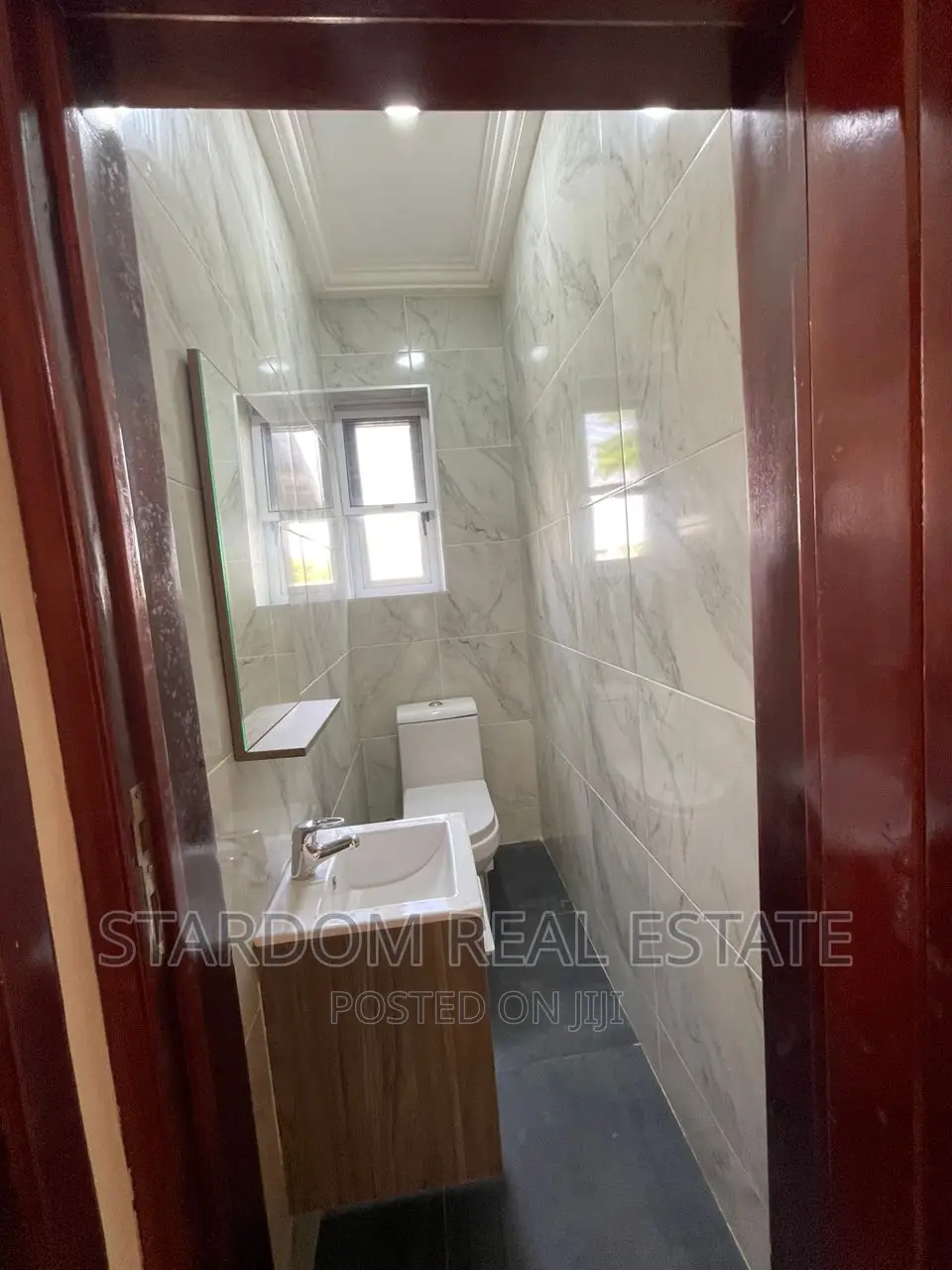 Executive Newly Built 1 Bedroom for Rent at Adjiringanor