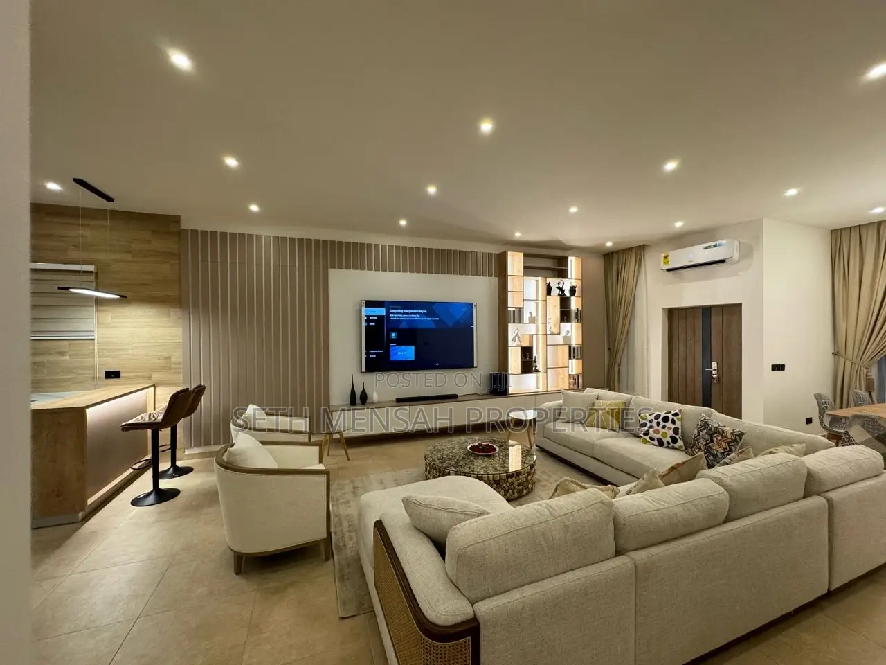 3bdrm House in Skm, East Legon for sale