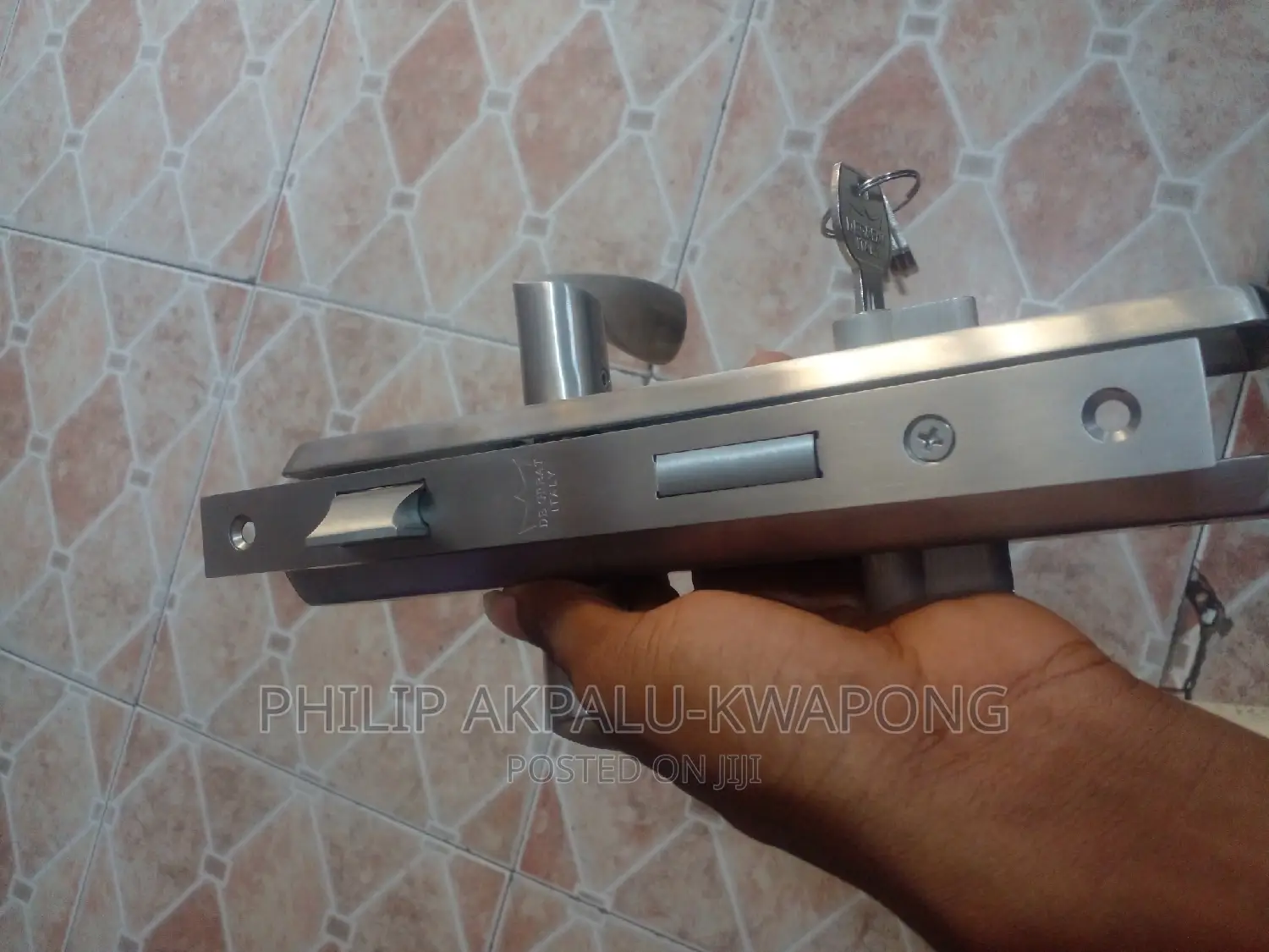 Door Lock Rosette Styled( De Great Keyes)