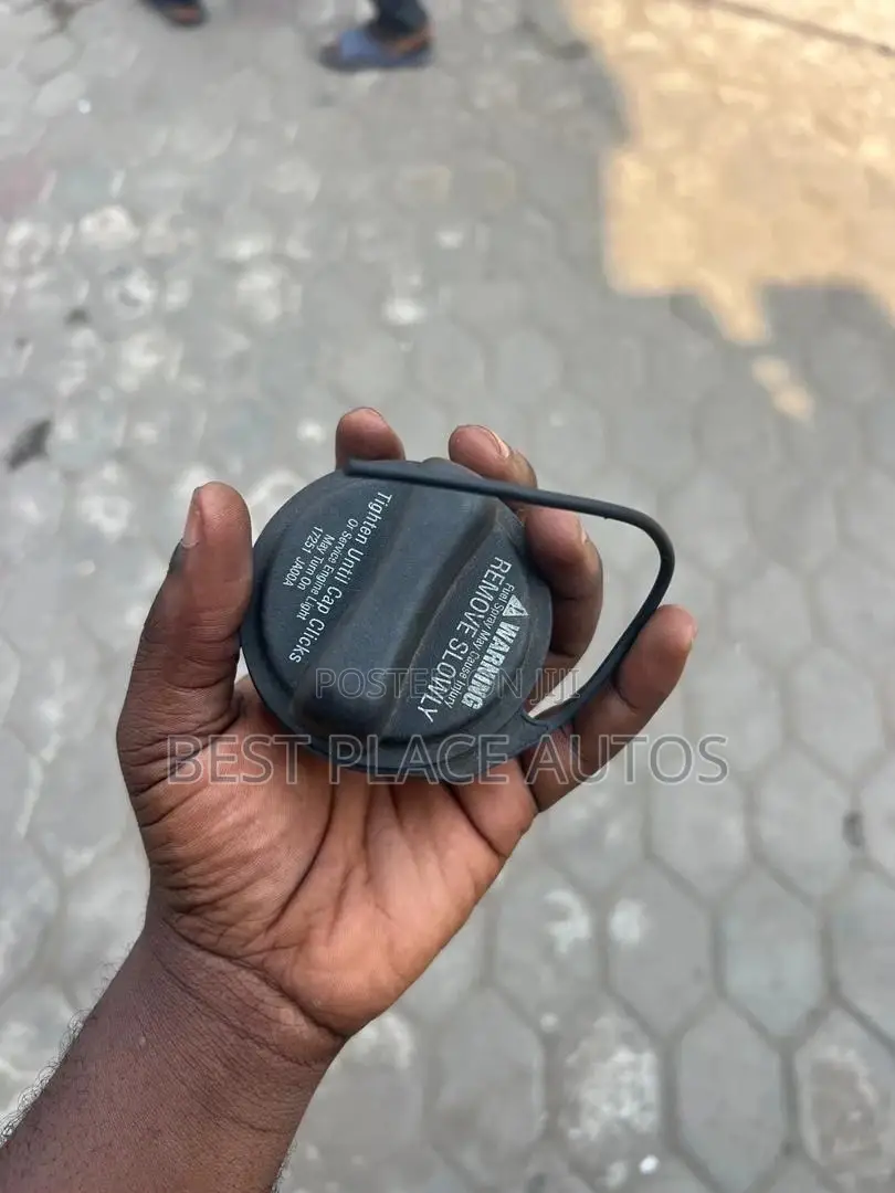 Range Rover Fuel Cap