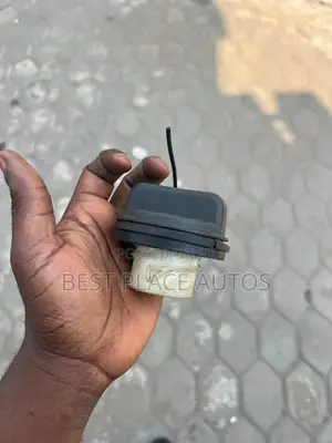 Range Rover Fuel Cap