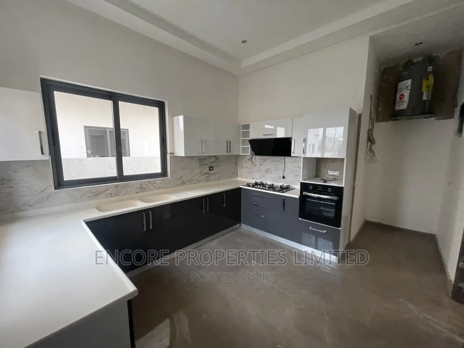 4bdrm Townhouse/Terrace in Encore Properties, East Legon for sale
