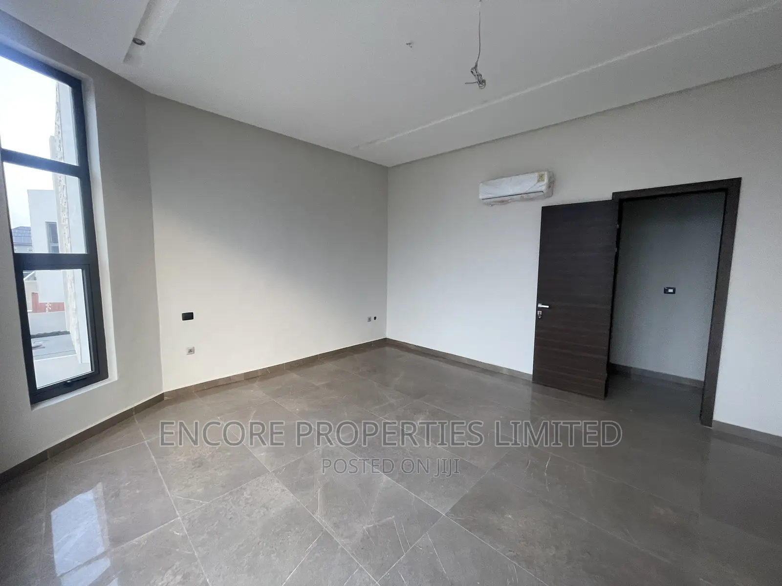 4bdrm Townhouse/Terrace in Encore Properties, East Legon for sale
