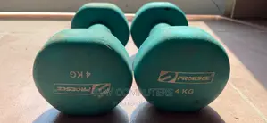 A Pair of 4kg Rubber Dumbbells