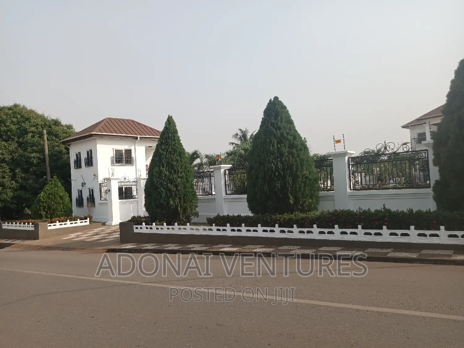 One Full Plot for Sale in Danyame