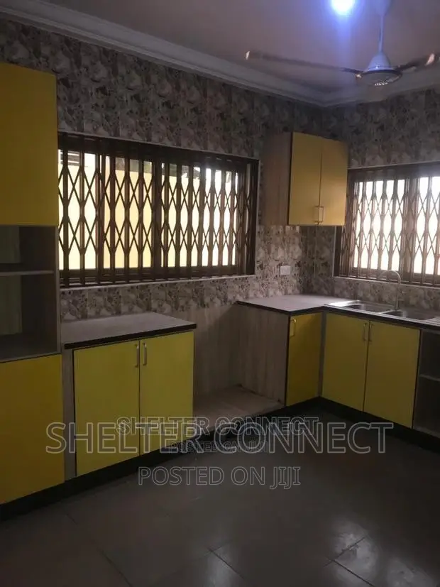 3bdrm Duplex in Abokobi for sale