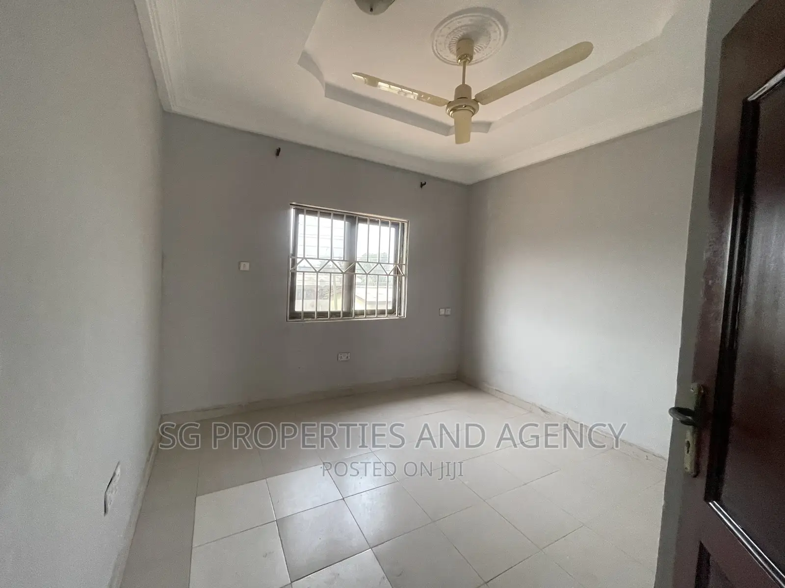 3bdrm Apartment in Kfc, Spintex for rent