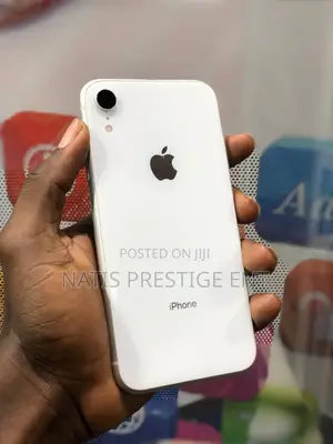 Apple iPhone XR 128 GB White