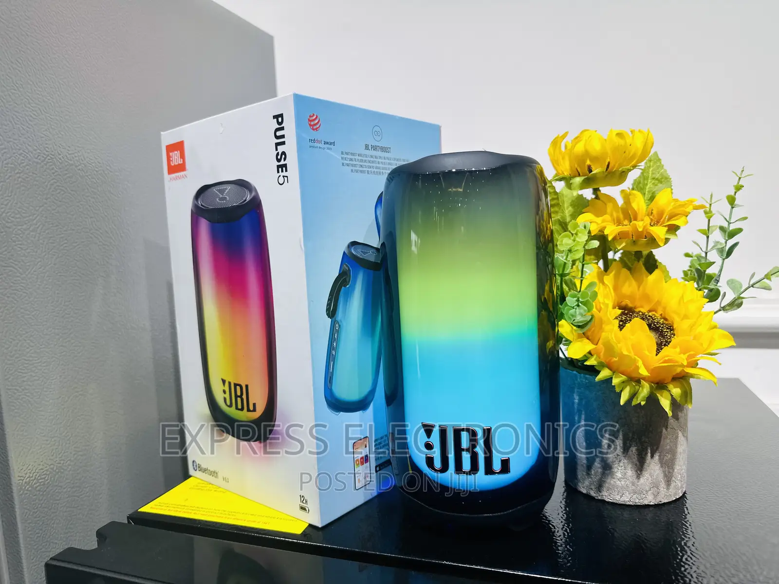 Beautiful  Sleek Bluetooth Speaker JBL Pulse 5