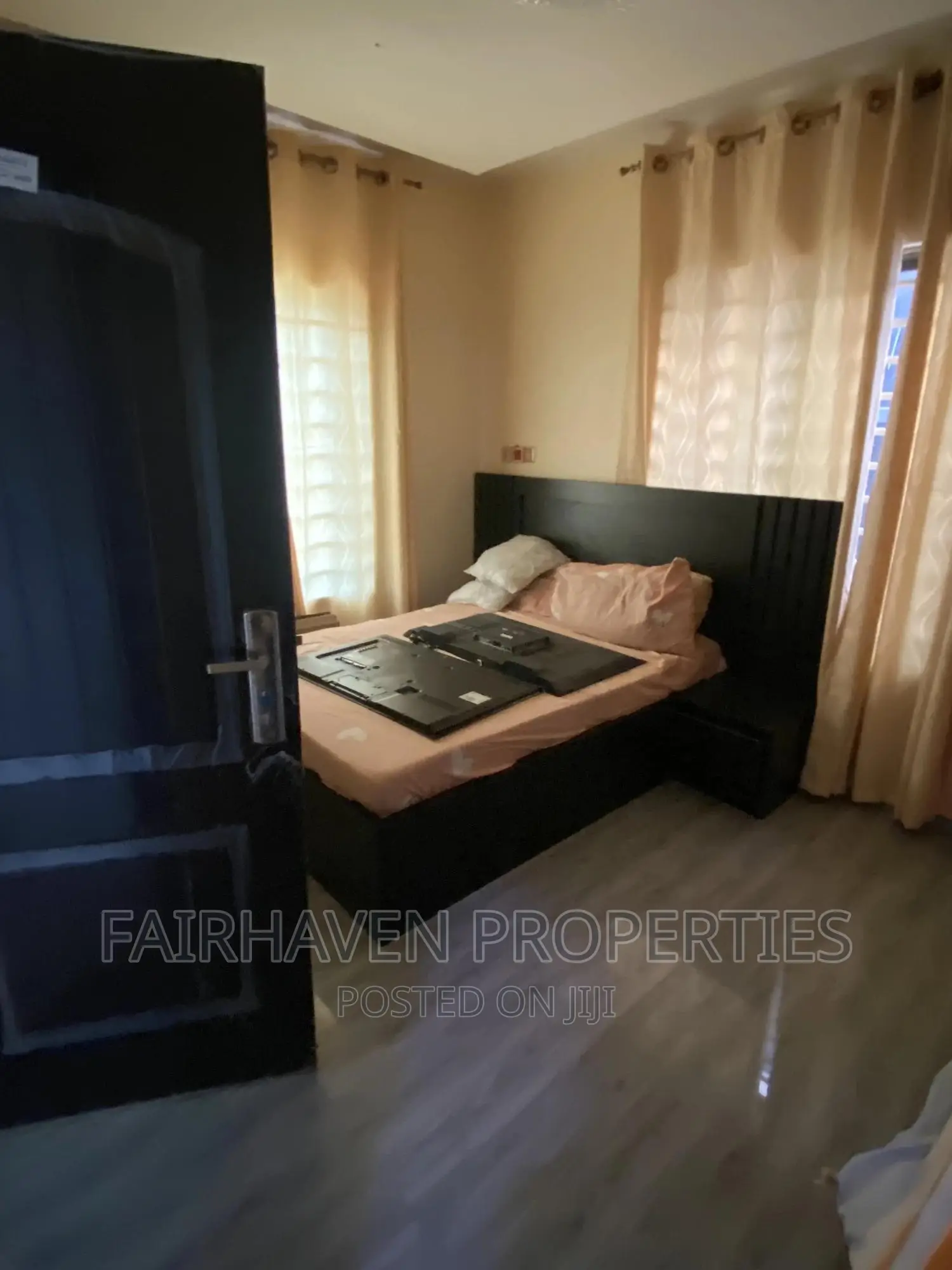 4bdrm House in Fairhaven, Burma Camp for sale