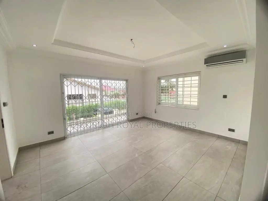 4bdrm House in East Legon, Adjiriganor for rent