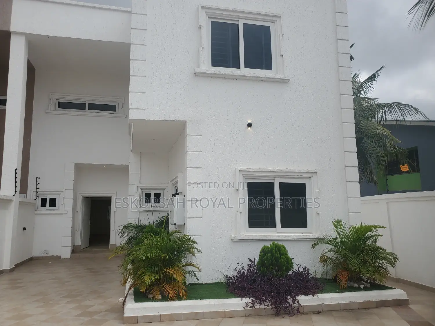 3bdrm House in East Legon, A&C Mall Area for rent