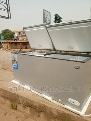 Nexus 710ltrs Double Door Chest Freezer