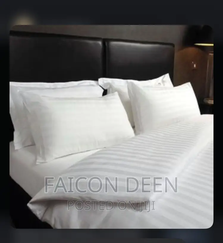 Luxurious Cotton White Stripped Bedsheets With Pillow Cases