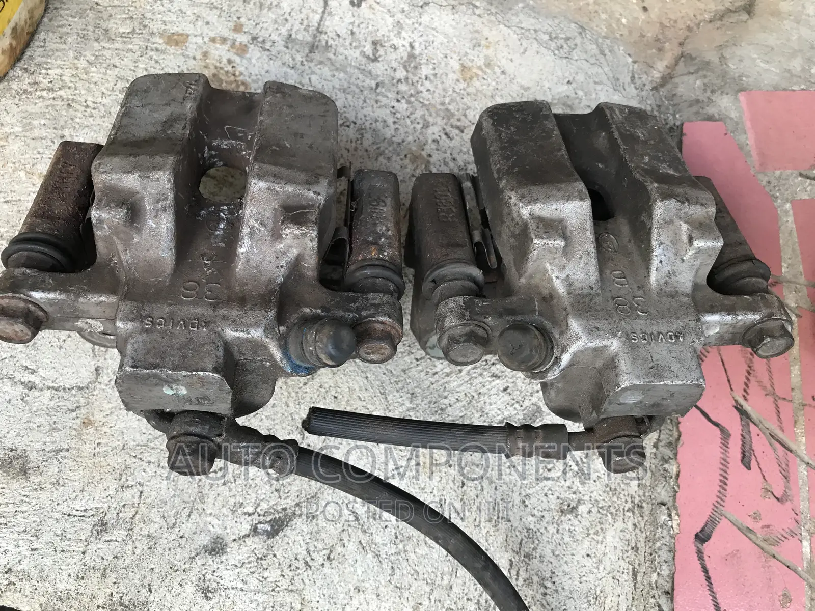 Toyota Camry 2014 (Spider) Back Brake Calipers