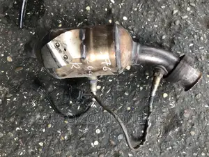 Mercedes Benz C250 (W204) Catalytic Converter