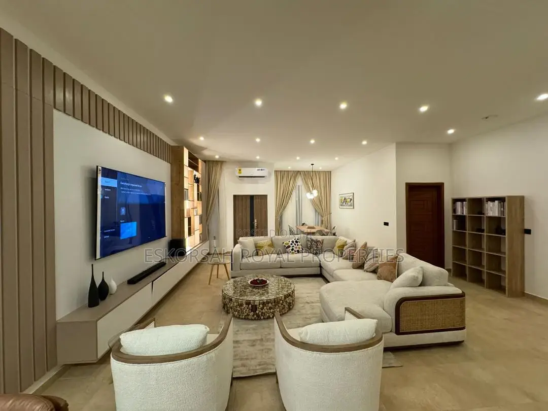 Furnished 3bdrm House in East Legon Hills, School Junction for sale