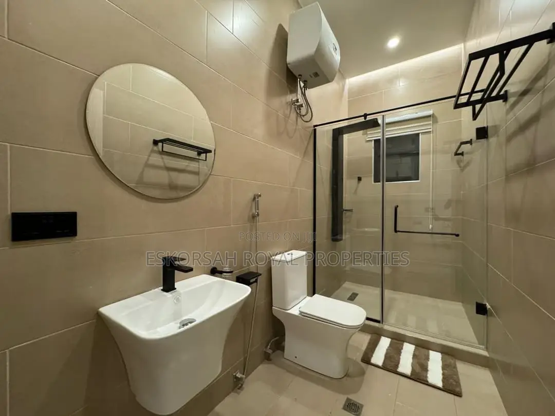Furnished 3bdrm House in East Legon Hills, School Junction for sale