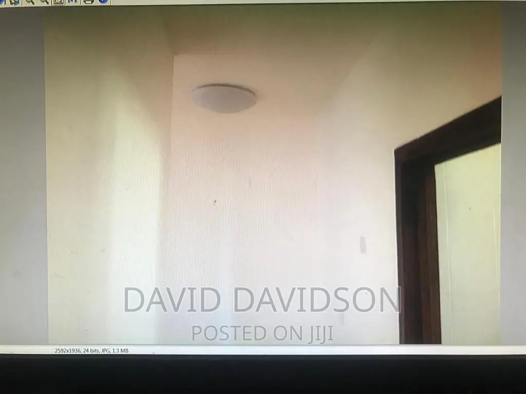 3bdrm Mansion in 3 Bedroom Storey, Tema Metropolitan for sale