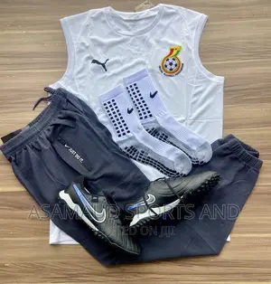 Original Men Gym Set Available at Cool Price
