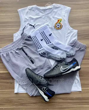 Original Men Gym Set Available at Cool Price