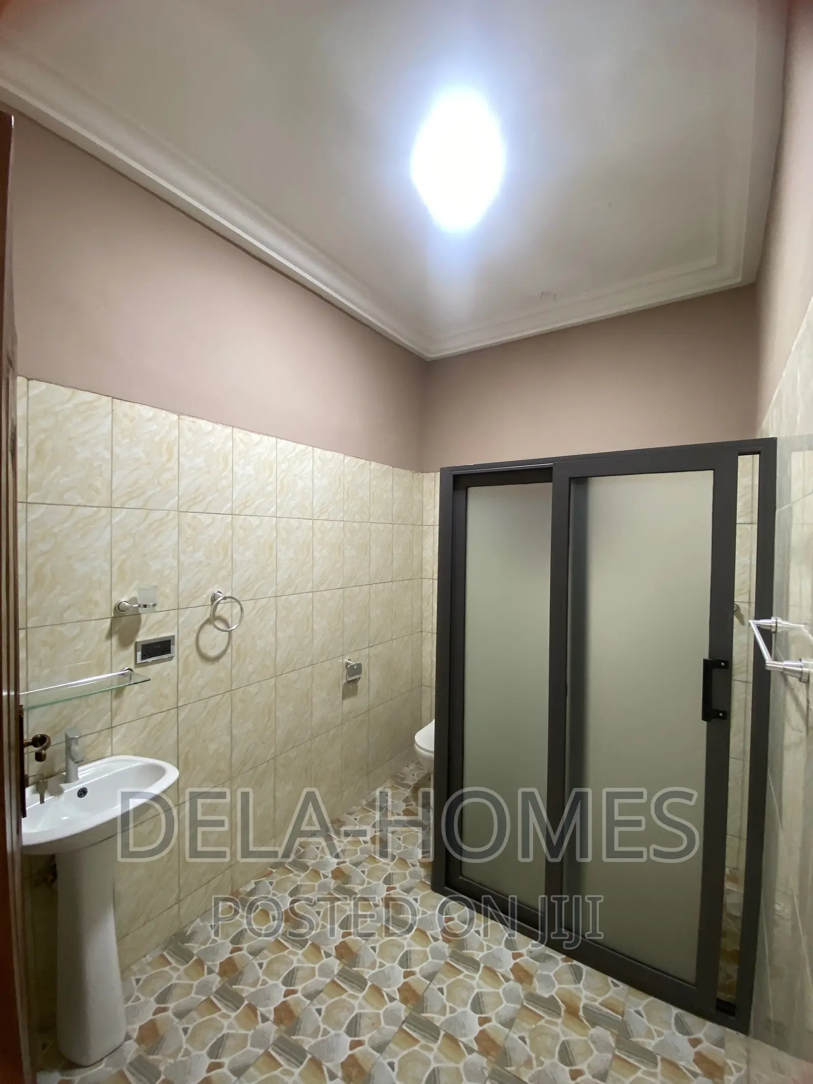 2bdrm Apartment in Adenta Frafraha for rent