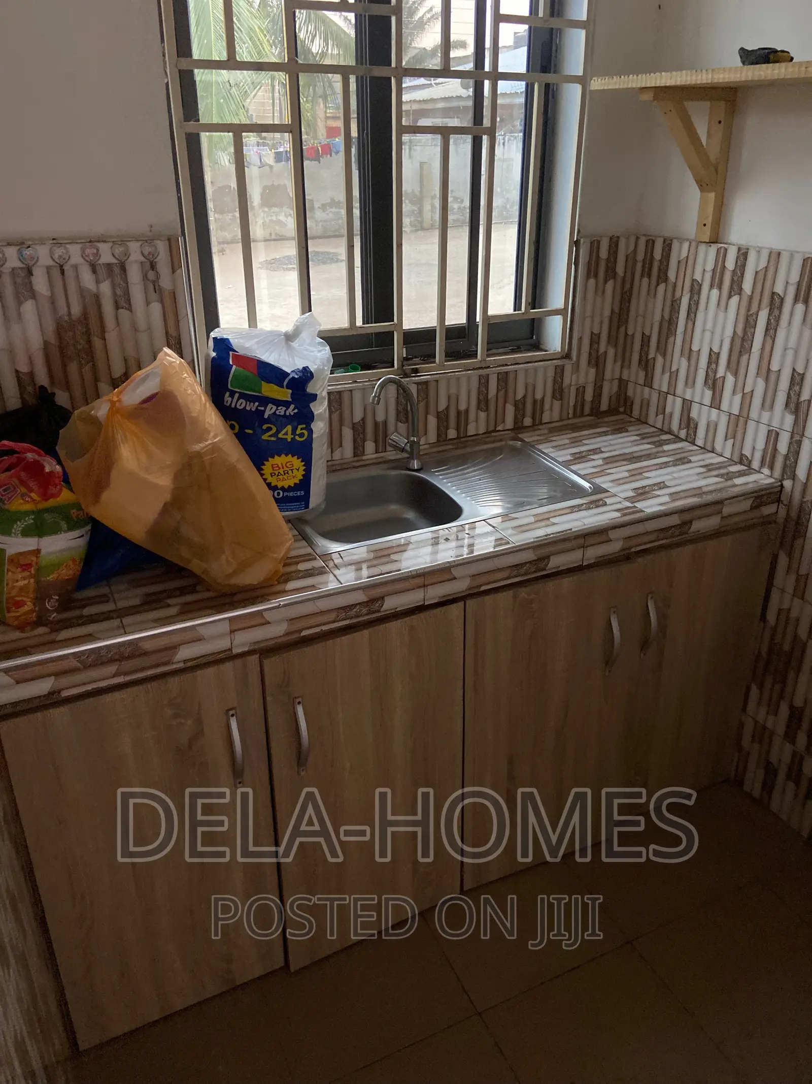 1bdrm Apartment in Lakeside Estate, Ashaley Botwe for rent