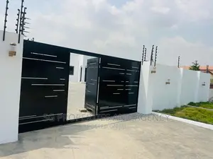 3bdrm House in Sakumono, Spintex for sale