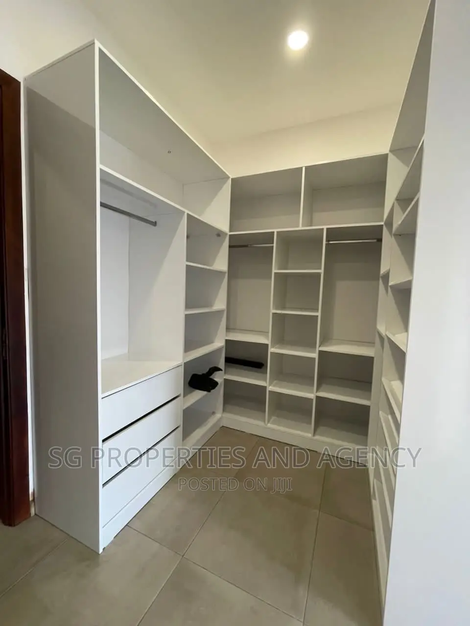 4bdrm Mansion in Spintex Com 20 for sale