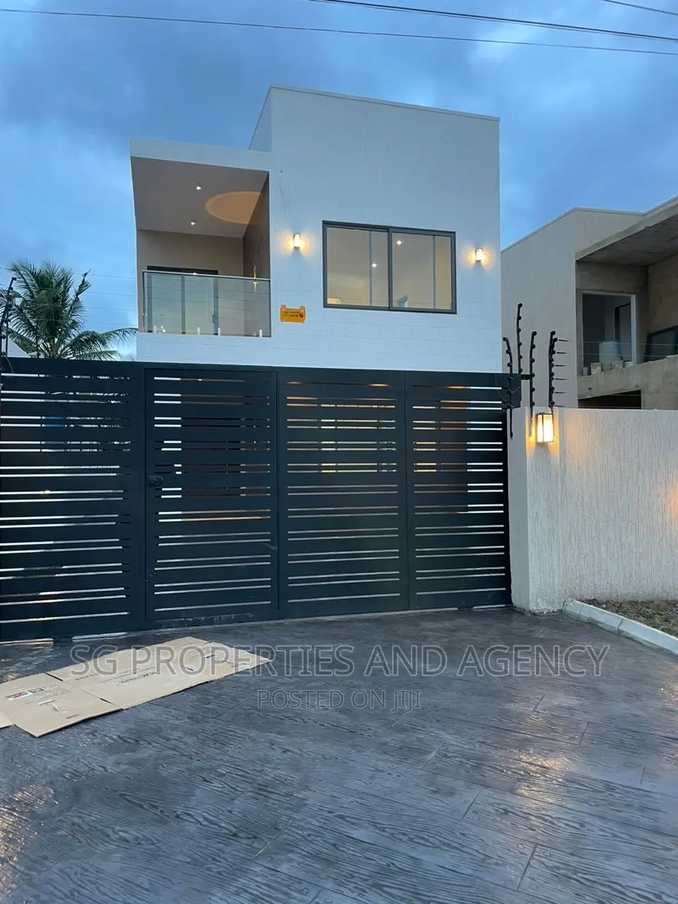 4bdrm Mansion in Spintex Com 20 for sale
