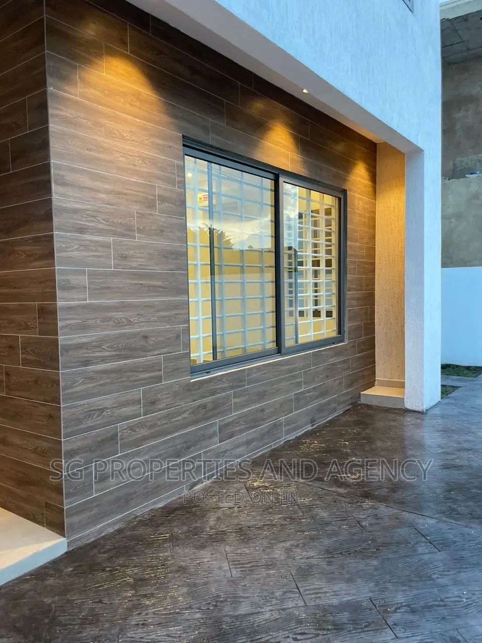 4bdrm Mansion in Spintex Com 20 for sale