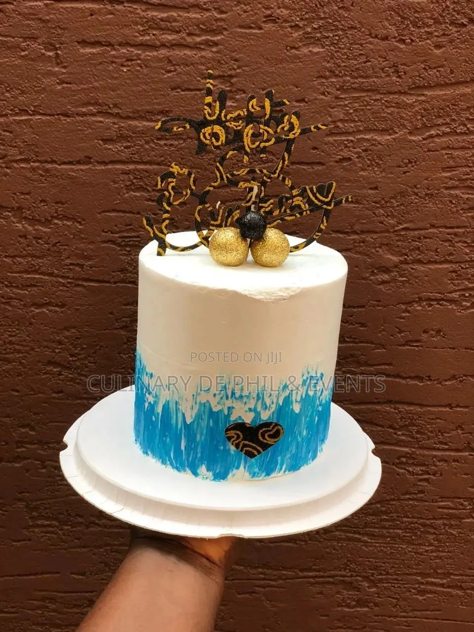 White N Blue Whipped Cream Cake