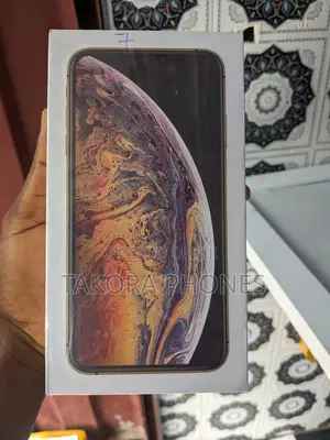 New Apple iPhone XS Max 64 GB Gold