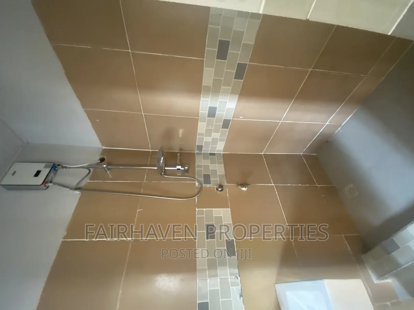 2bdrm Apartment in Tseaddo, Teshie for rent