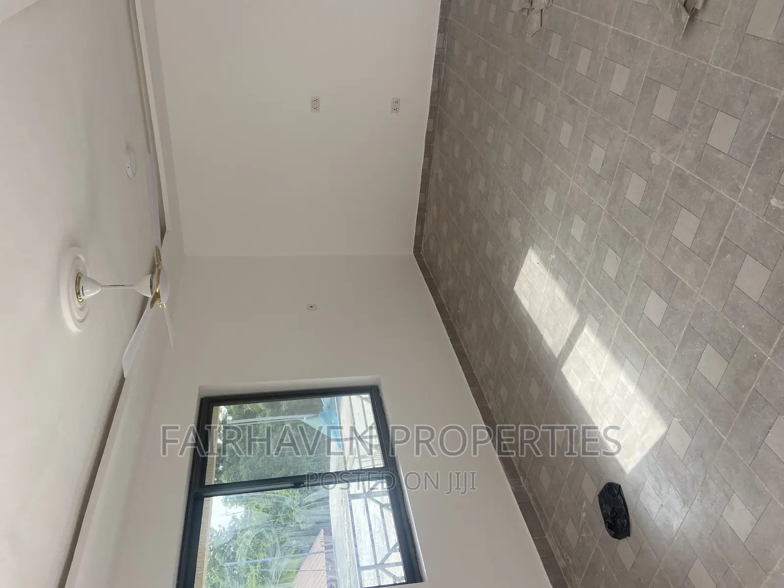 1bdrm Apartment in Tseaddo, Airport Residential Area for rent