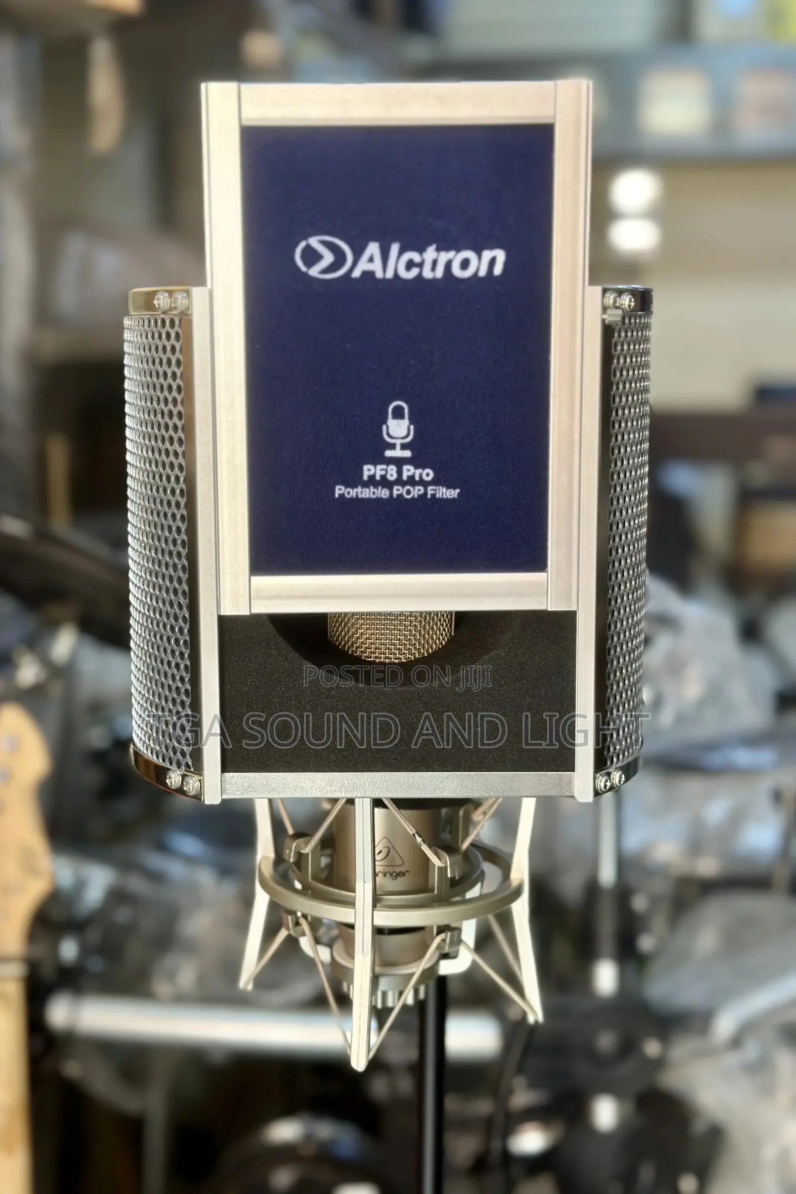 Alctron Reflection Shield And Microphone Stand