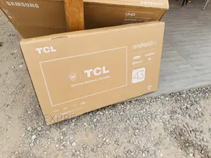 TCL Glossy Slim UHD Smart 43”P635